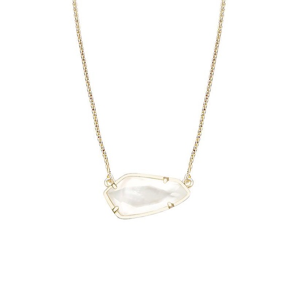 Kendra Scott Jewelry - Kendra Scott Cami gold mother of pearl necklace